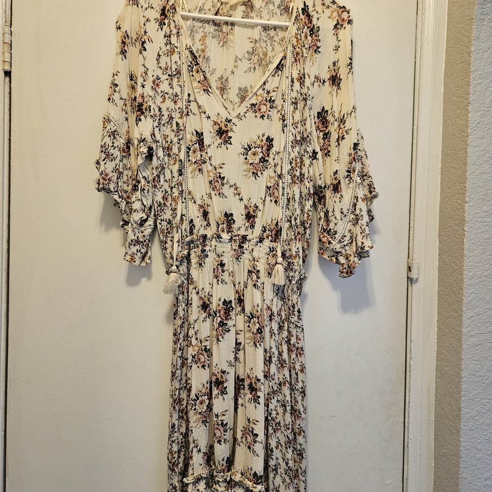 Lovestitch Cream Floral Long Sleeve Dress